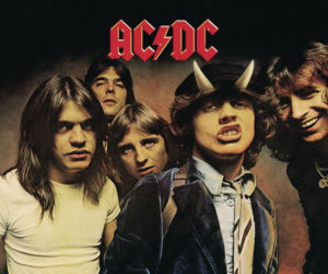 Czas na wyczekiwany przełom. AC/DC - ciekawostki o Highway to Hell | Jak dziś rockuje?