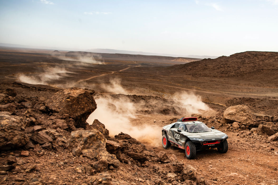 Audi RS Q e-tron testowane w Maroku