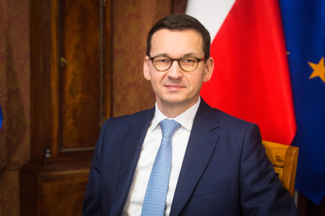 Dziadek Mateusz Morawiecki świętuje urodziny wnusia! Co za elegancja