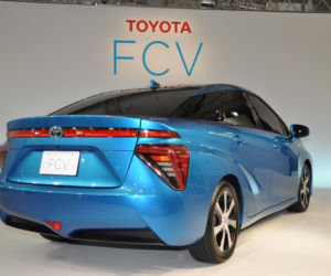 Toyota FCV 2015