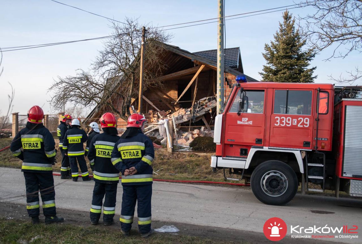 WYBUCH GAZU w Żydowie. RUNĄŁ strop domu 