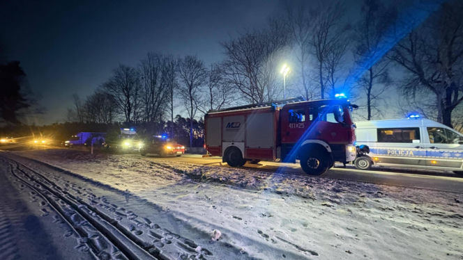Zderzenie trzech aut na DW212 03.02.2026