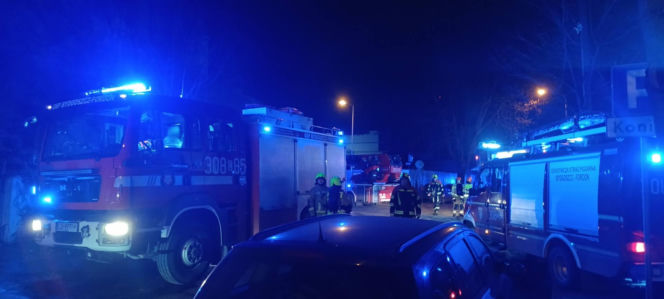 Pożar hotelu pracowniczego w Bydgoszczy! Kilka osób trafiło do szpitala