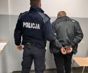 ŁÓDŹ: Wypadek Zgierska/Kaniaziewicza: 23-letni sprawca porzucił auto z rannym kolegą! W drugim aucie poszkodowana KOBIETA Z DZIECKIEM