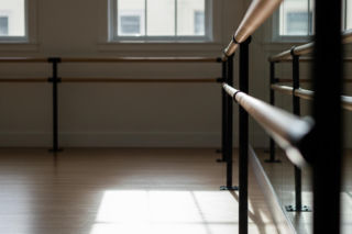 Balet uformował obie. Co naprawdę łączy Martę Nawrocką i Melanię Trump?