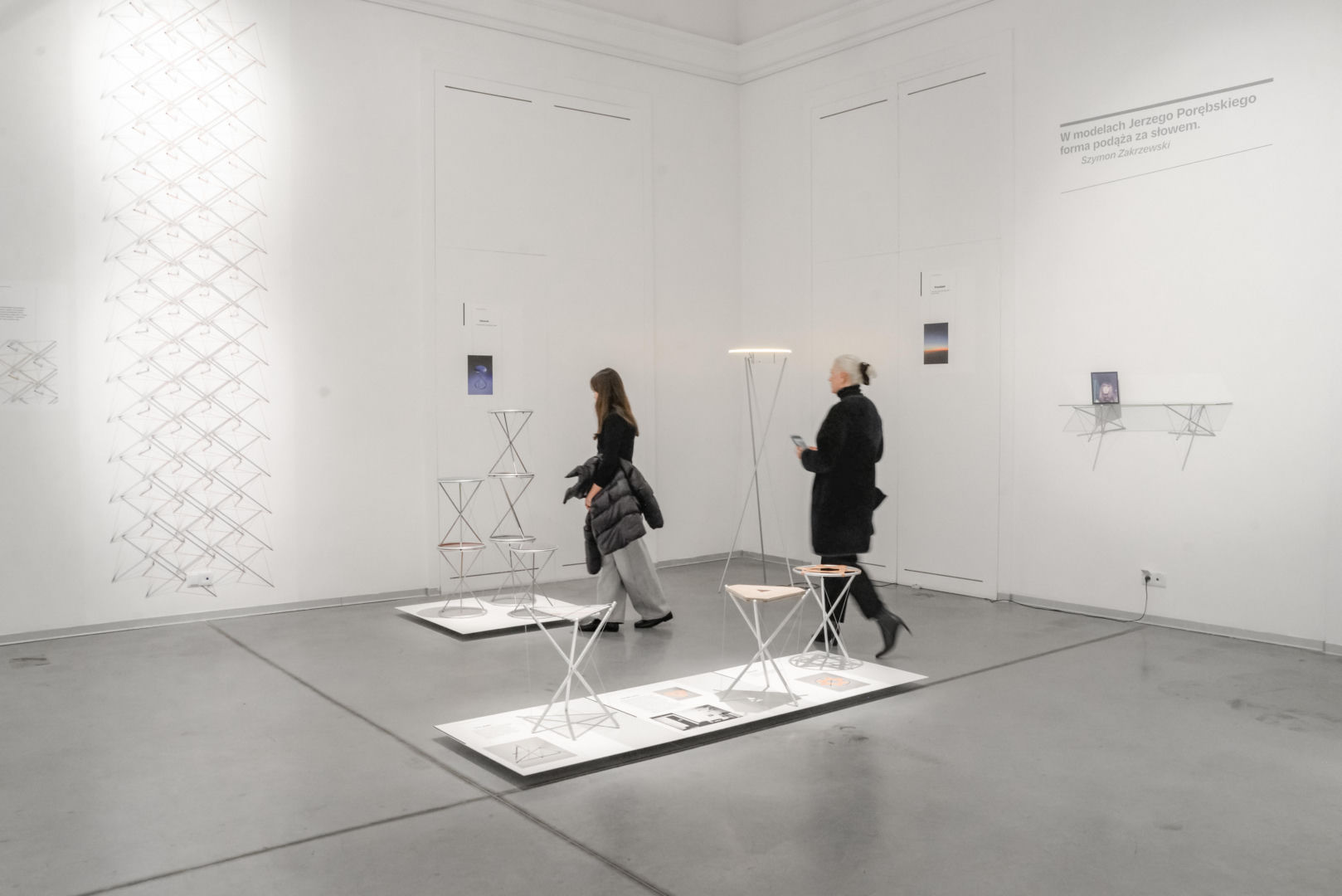 Wernisaż wystawy Jerzego Porębskiego „I cóż z tego, że świat wisi na włosku?”