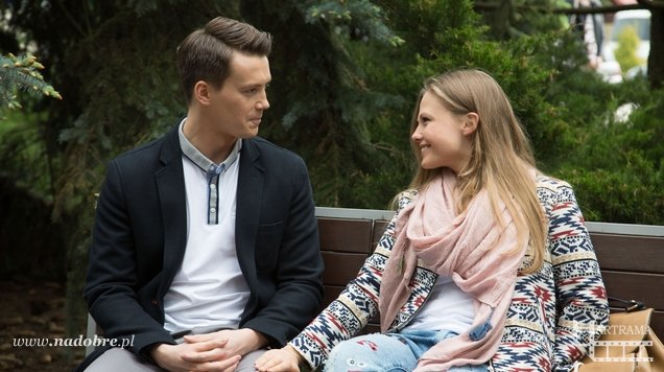 Na dobre i na złe odc. 607. Janek (Krzysztof Kwiatkowski), Ola (Anna Karczmarczyk)