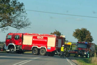 Zderzenie osobówek na DK-19 w Puczycach
