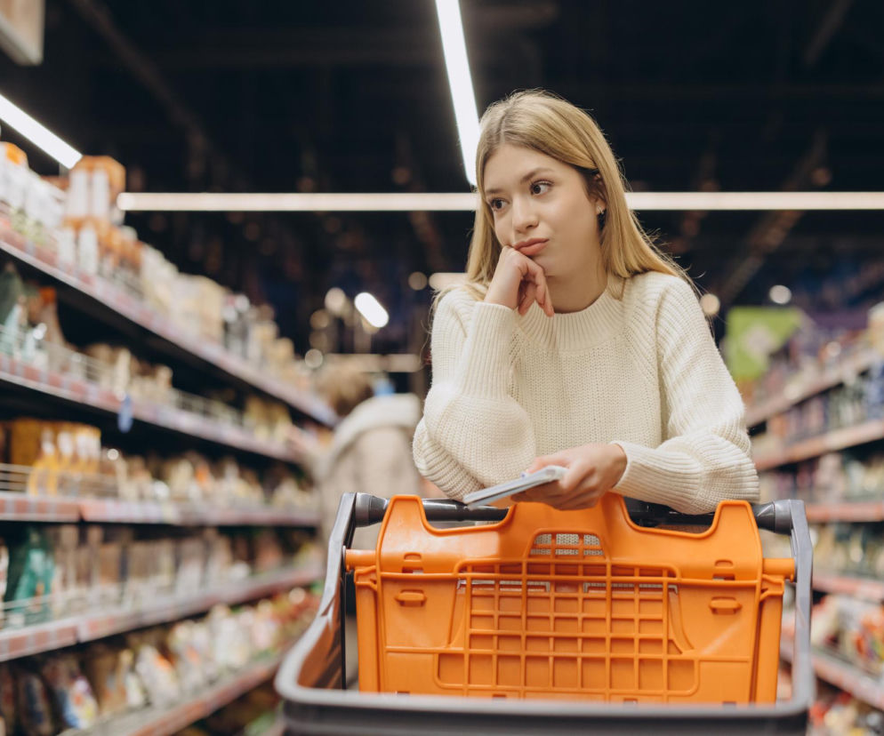 Nie wiesz, co kupić? To może być sygnał ostrzegawczy. Eksperci pokazują, jak ciche zmęczenie wpływa na decyzje 