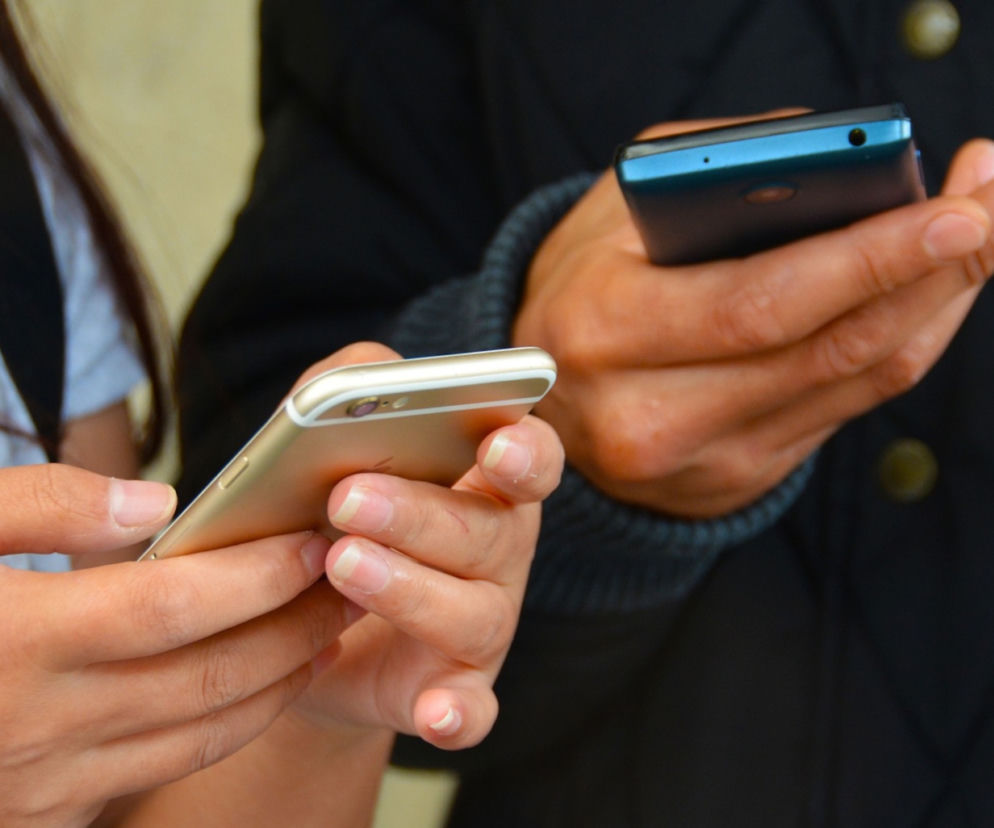 Fałszywy alert RCB! Policja i ABW badają sprawę fałszywych SMS-ów