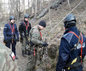 Policjanci Oddziału Prewencji Policji w Łodzi uczestniczyli w szkoleniu poligonowym