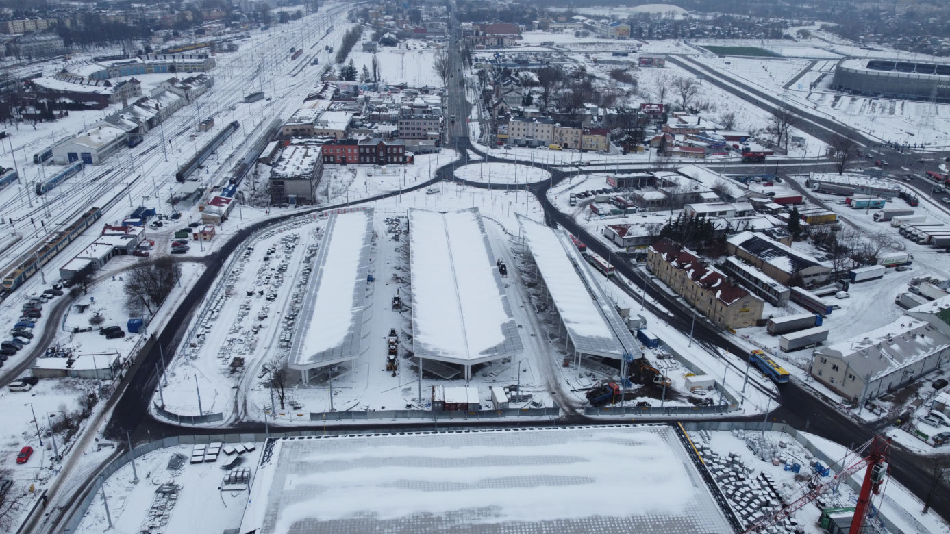 Budowa Dworca Metropolitalnego w Lublinie w zimowej odsłonie