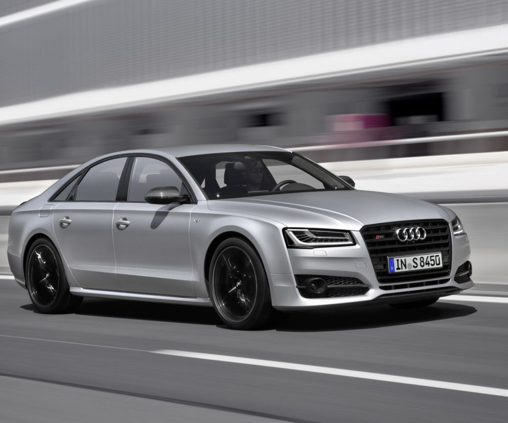 Audi S8 plus
