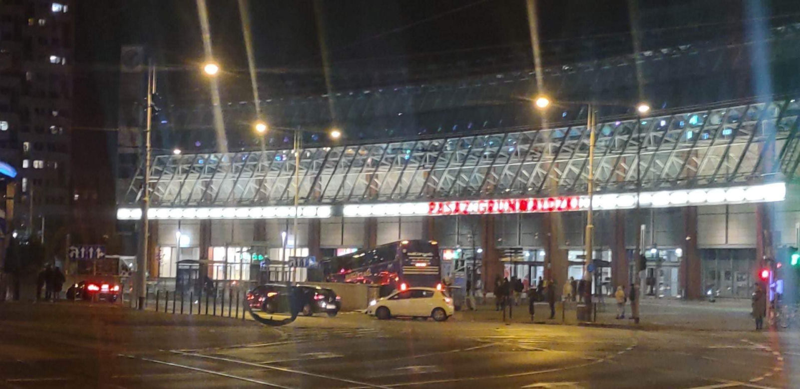 Kierowca nie żyje, dwie osoby ciężko ranne