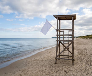 Sinice Ustronie Morskie. Czy w Ustroniu Morskim można się kąpać 31.08? Flaga, warunki pogodowe