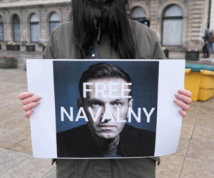 Warszawa. Akcja solidarnościowa z Nawalnym