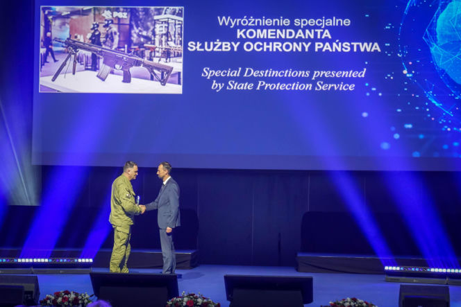 Karabinek MSBS GROT C14 FB-A3 z wyróżnieniem