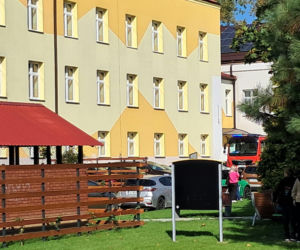 Alarm bombowy w starachowickich szkołach