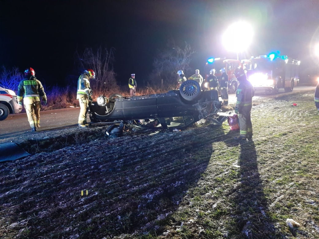 Tragedia Pod Nowym Dworem Mazowieckim. 21-latka straciła życie w wypadku