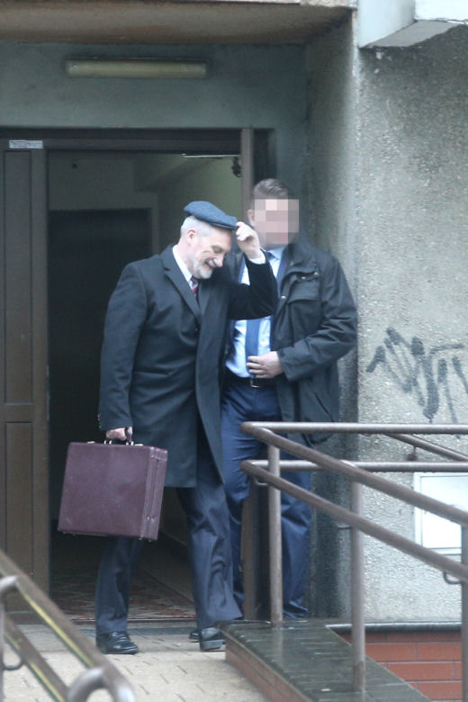 Przerobili blok Macierewicza na twierdzę