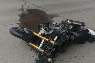 Tragiczny wypadek na autostradzie A2 na wysokości Łukowiska. 31-letni kierowca motocykla zderzył się z TIR-em