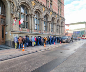 Problemy w bankach i bankomatach. Panika w Polsce po ataku Rosji na Ukrainę