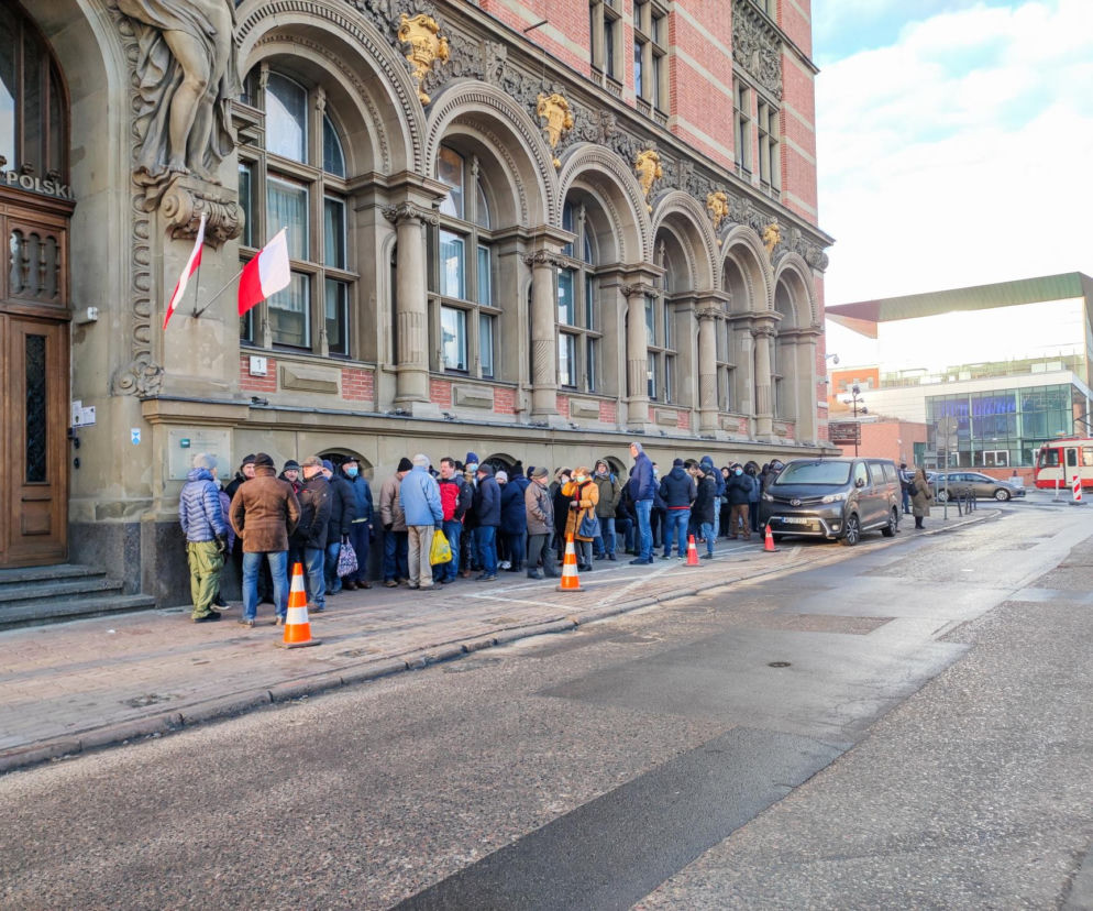 Polskie banki w pierwszych dniach wojny w Ukrainie