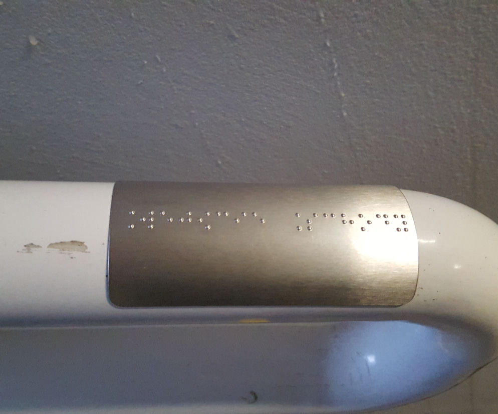 Język Braille’a na dworcach kolejowych