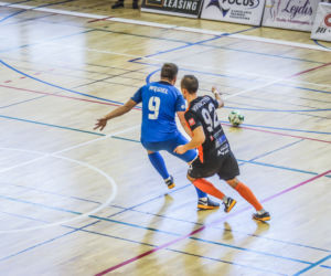 FC Toruń - P.A. Nova Gliwice 2:4 - zdjęcia z Uniwersyteckiego Centrum Sportu