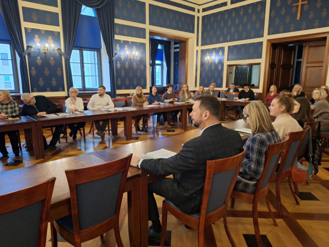 Głgoów inwestyje w zdrowie psychiczne dzieci i młodzieży