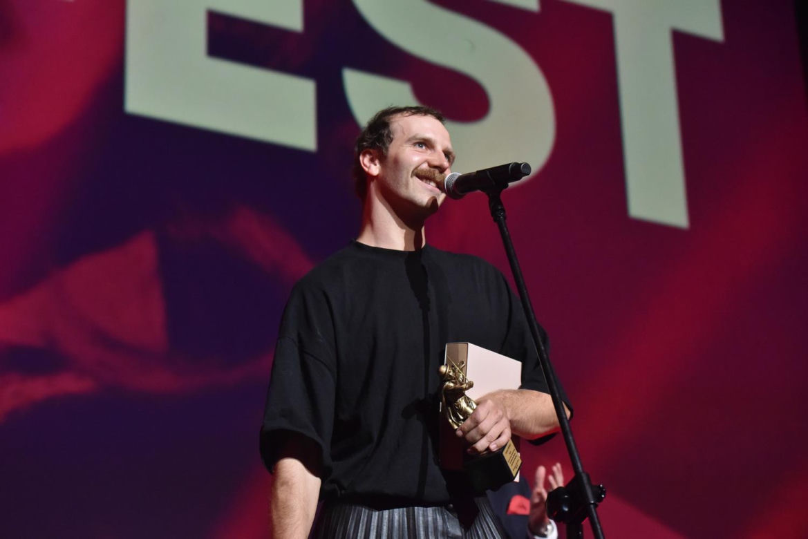 22. MFF Tofifest w Toruniu. Martyna Wojciechowska, Zbigniew Zamachowski, Jerzy Skolimowski i inne gwiazdy na gali zamknięcia