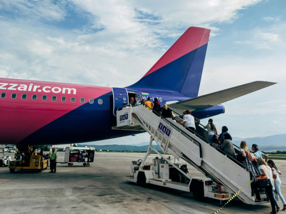 Ryanair straszy podwyżkami, głos zabiera Wizz Air. To koniec taniego latania?