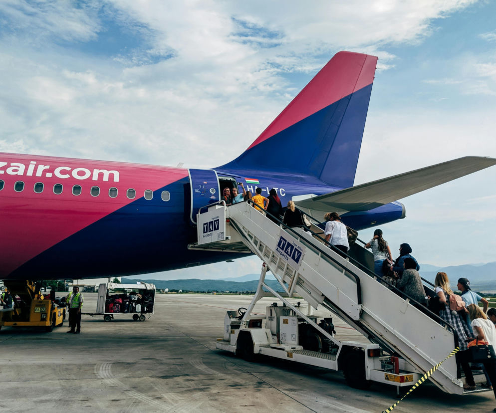 Ryanair straszy podwyżkami, głos zabiera Wizz Air. To koniec taniego latania?