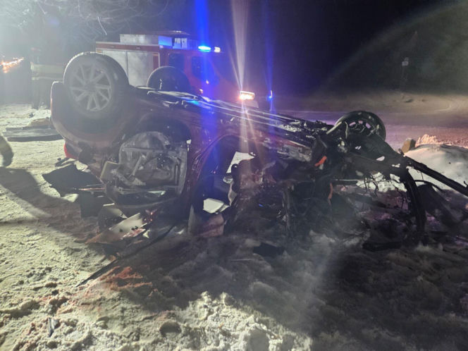 Dramatyczny wypadek na DK71 w Łodzi. Kierowca po reanimacji trafił do szpitala