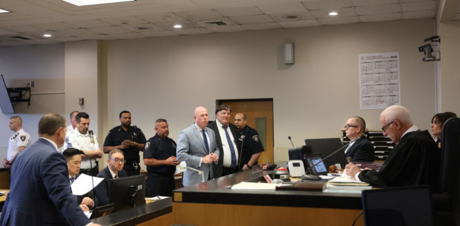 Szanowany architekt seryjnym mordercą! Wyznał, że zabił osiem kobiet