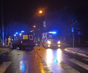 Śmiertelny wypadek w Otwocku. Zmiótł dwie starsze panie z pasów
