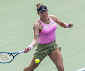 WTA Ningbo: Katarzyna Kawa ograła mistrzynię olimpijską i jest w ćwierćfinale!