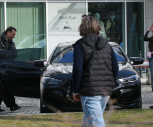 Michał Koterski z dziewczyną na spacerze