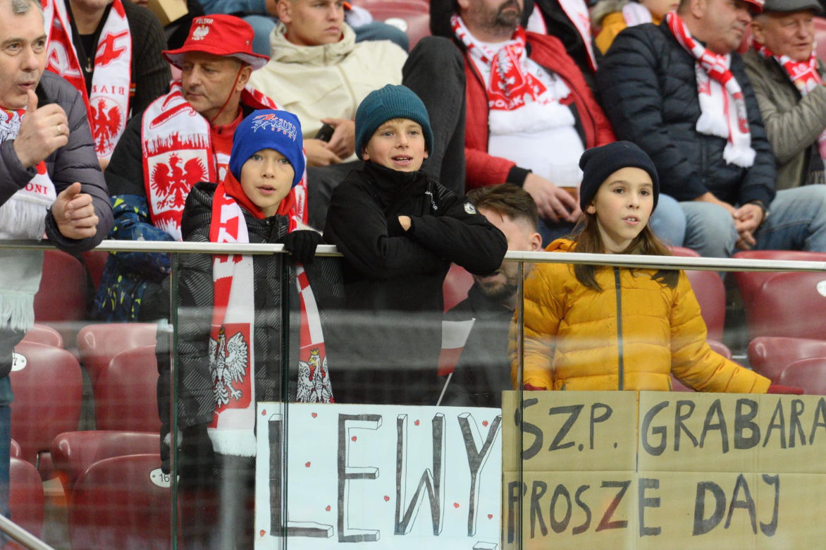 Tłumy na PGE Narodowym w Warszawie! Tak kibicowaliście podczas meczu Polska - Holandia