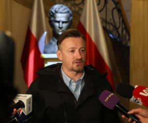 Afera przed IO. Piesiewicz i Małysz przyjechali do ministra sportu