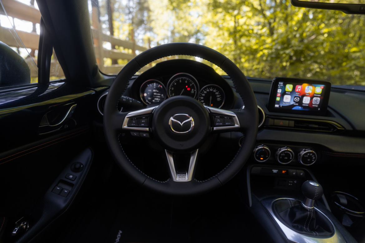 Mazda MX-5 2.0 Skyactiv-G 184 KM 6MT iELOOP Skyfreedom
