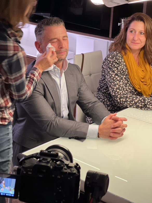 Kris Florek - polski biznesmen i celebryta z Holandii w programie "Bogaty dom, biedny" Polsat Cafe