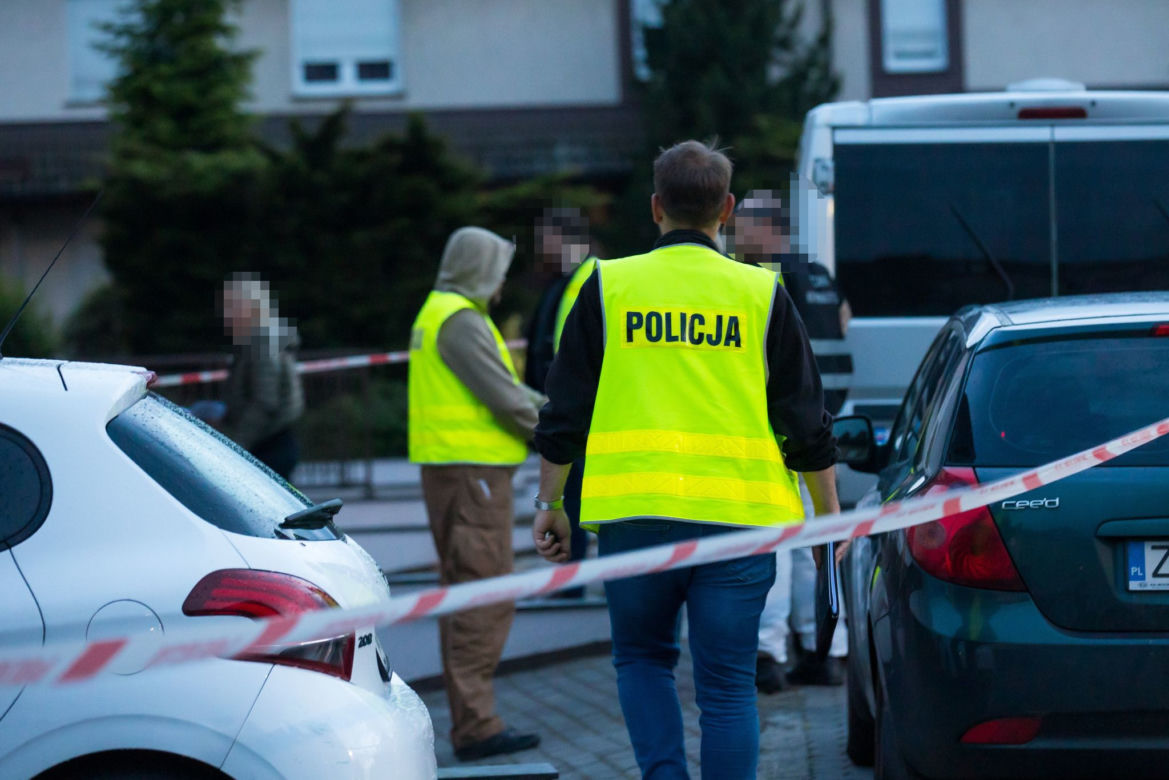 Strzelanina w Szczecinie. W mieszkaniu znaleziono trzy ciała