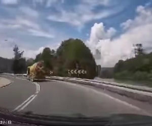 Przerażające wideo z wypadku w Czernichowie trafiło do sieci