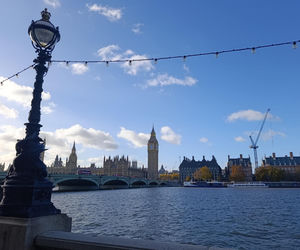 Jest rozmach! - tak polscy turyści oceniają świąteczny jarmark w Londynie. Kramy stoją też przy słynnym London Eye – z widokiem na Big Bena. Zobaczcie nasze zdjęcia!