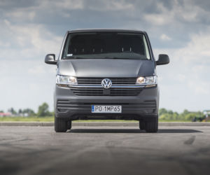 Volkswagen Transporter Furgon L2 2.0 TDI 150 KM 6MT FWD: typowa bagażówka, która jeździ jak osobówka - TEST, OPINIA