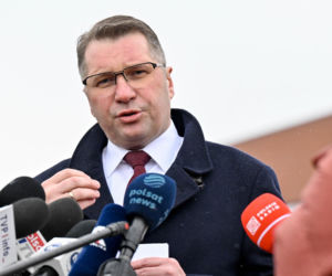 Konferencja prasowa przed Fabryką Broni ŁUCZNIK