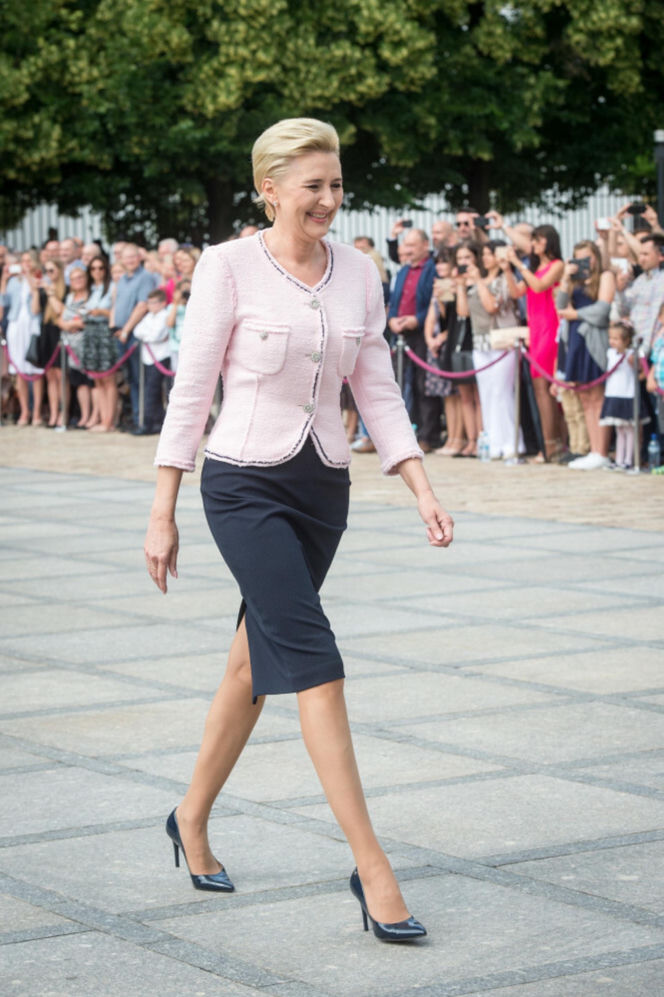 Agata Duda w wiosennych pastelach
