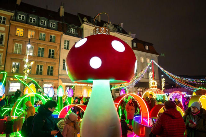 Świąteczna iluminacja 2025/2026 w Warszawie
