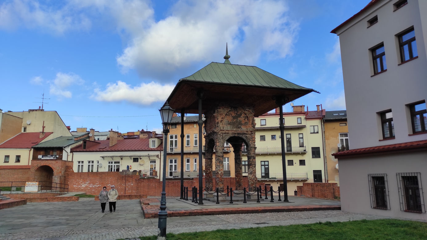 Bima Starej Synagogi w Tarnowie wymaga renowacji